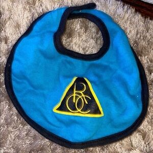 Rocawear  baby Bib